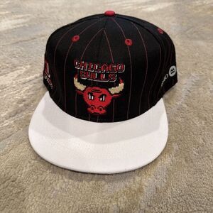 MR. TOMONOSHI BULLS VS. CELTICS CITY EDITION NIGHT hat giveaway rare